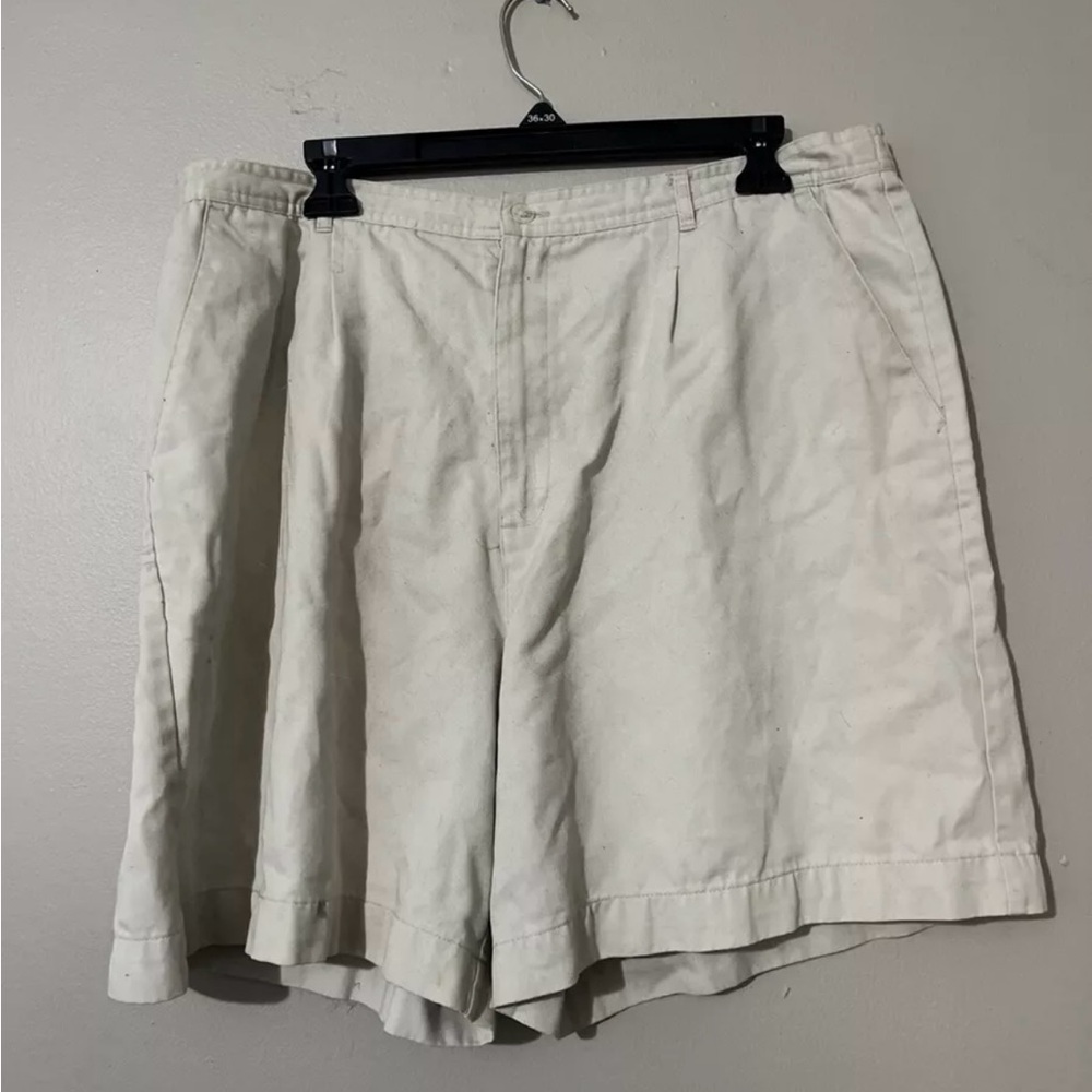 Vintage White Stag shorts - size 18